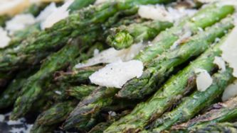 Asperges en papillote