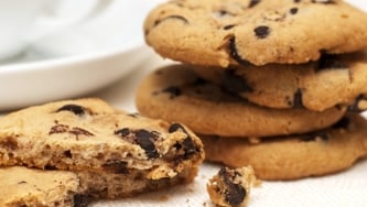 Gâteau au fromage, au café et aux biscuits au chocolat