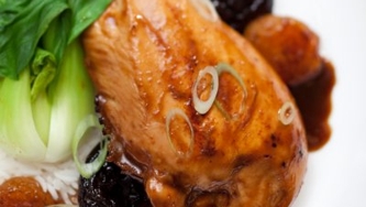 Poulet à l'orientale avec fruits séchés