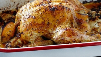 Poulet rôti parfumé aux herbes