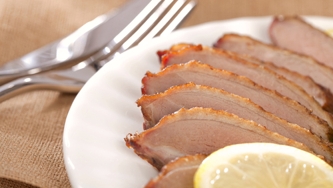 Sandwichs au canard fumé, gingembre mariné et cresson