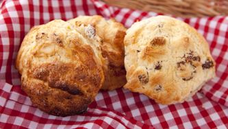 Scones aux noisettes et brisures de chocolat noir
