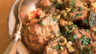 Tajine d'agneau aux pruneaux et aux amandes