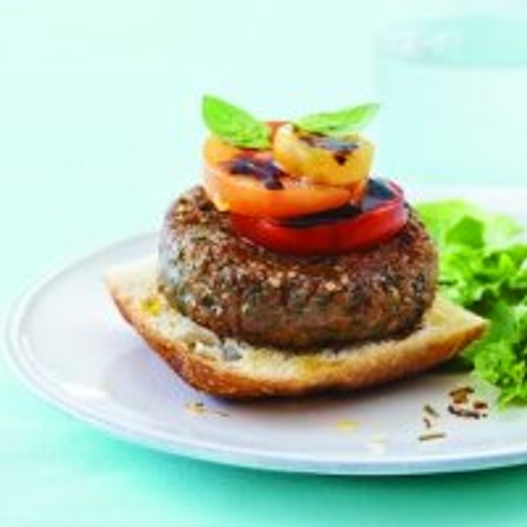 Burgers au poulet à la méditerranéenne