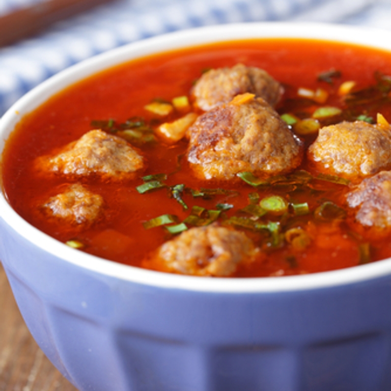 Zuppa aux boulettes de viande