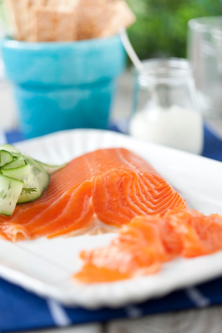 Gravlax de truite saumonée à l'érable de Ricardo