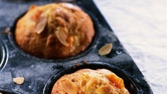 Muffins aux fruits et aux noix
