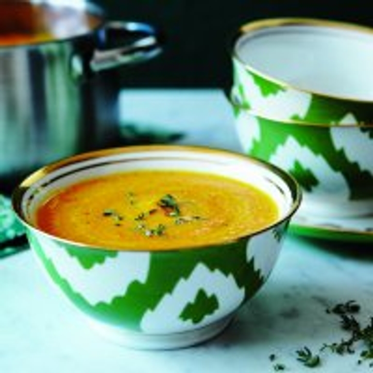 Crème de carottes parfumée au gingembre et à la citronnelle