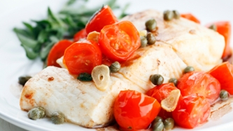 Petite lotte à la tomate vierge