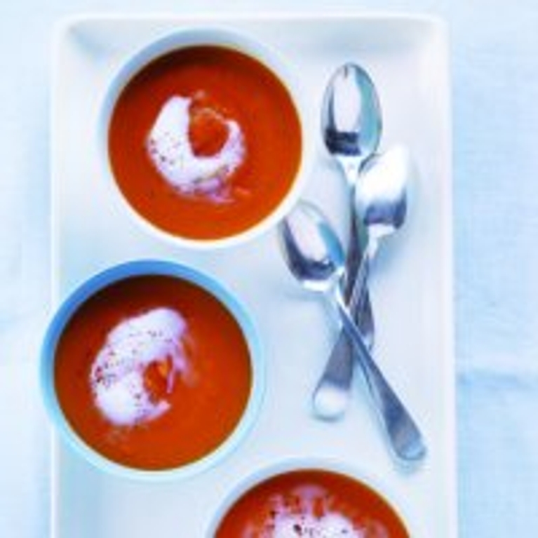 Soupe aux tomates grillées