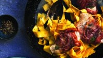 Tagliatelles aux foies de volaille et à la crème