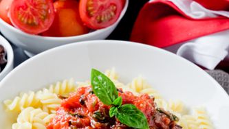 Sauce aux fines herbes et aux tomates cerises