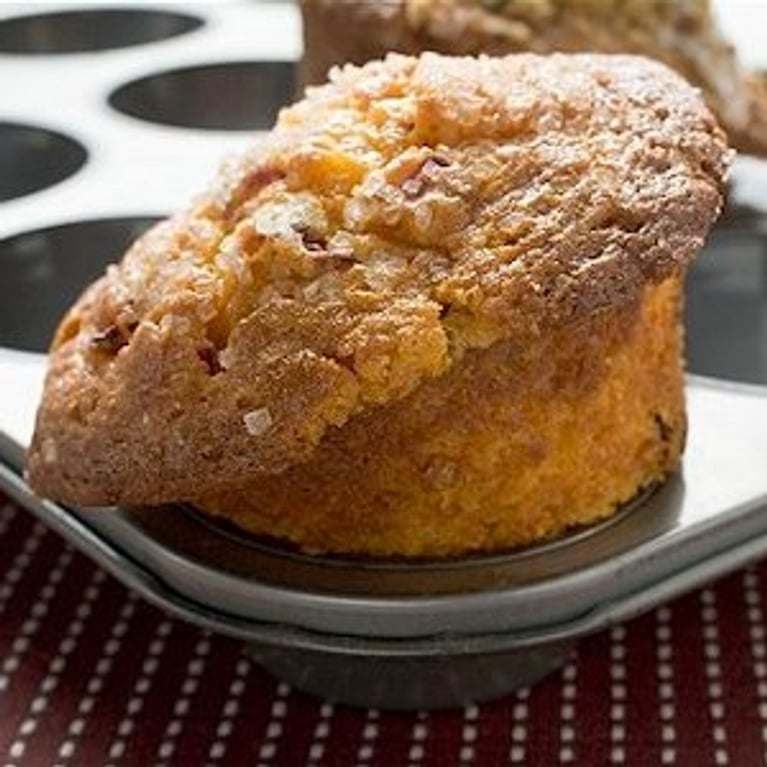 Muffins aux raisins et à l'ananas