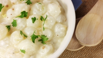 Oignons grelots à la crème