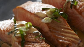 Saumon grillé à la crème fraîche au saumon fumé