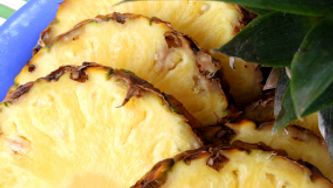 Salade de jicama et d'ananas