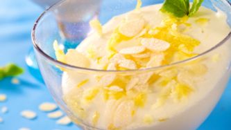 Crème citron et fruits