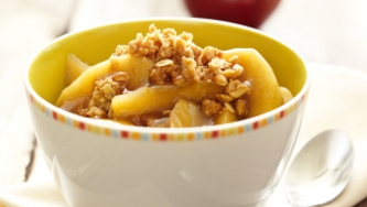 Croustade aux pommes, aux noix et à l'érable