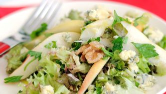 Salade de poires et d'endives au bleu