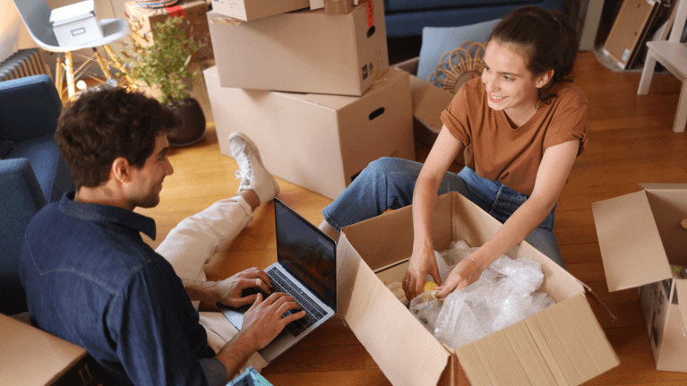 Comment survivre à un déménagement : petit guide pratique