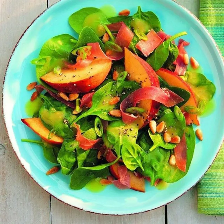 Salade de pêches thaï