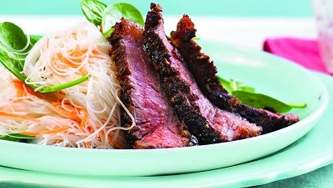 Salade de nouilles orientales