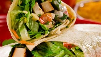 Tortillas au poulet fumé