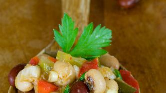 Salade péruvienne de légumineuses
