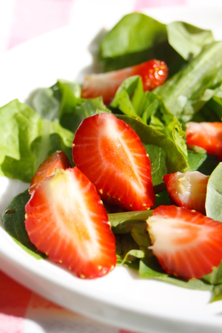 Salade de cresson et de fraises