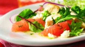 Salade de poulet et de pamplemousse