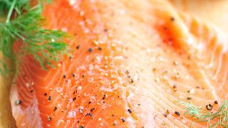 Gravlax et mayonnaise à l'aneth