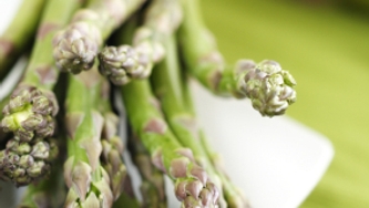 Salade de fenouil et d'asperges à l'orange