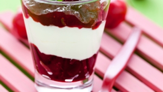 Succulente compote aux trois fruits