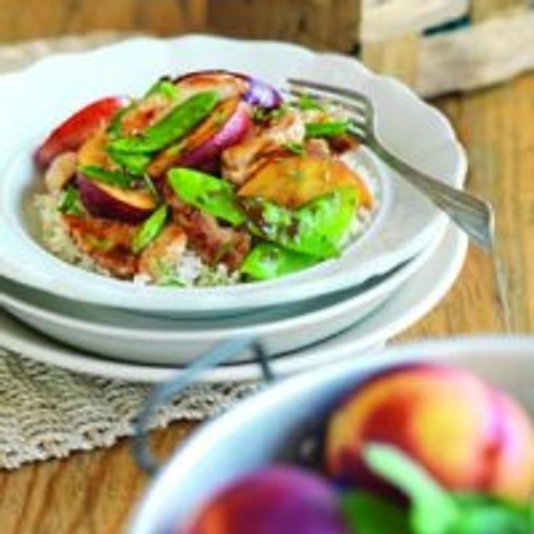 Sauté de poulet et nectarines