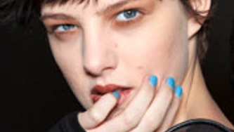 Une pluie de vernis!