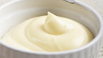 Relever de la mayonnaise