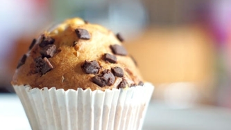 Remplacer les carrés de chocolat par des brisures de chocolat