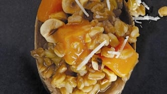 Risotto d’épeautre à la courge et aux noisettes
