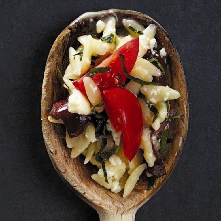 Risotto d’orzo aux olives et au feta