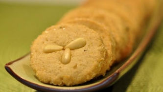 Biscuits croustillants au citron et au romarin (Josée Fournier)