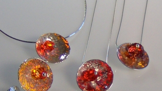 Des créations de Bijoux de lumière