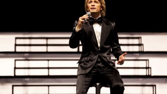 Après Édith Piaf, Claude François?