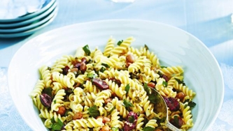 Salade de pâtes à la méditerranéenne