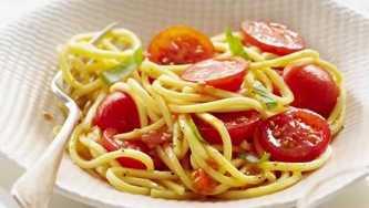 Spaghettis aux tomates crues (spaghetti al pomodoro crudo)