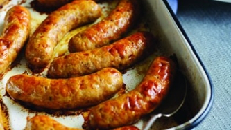 Des saucisses aux légumes