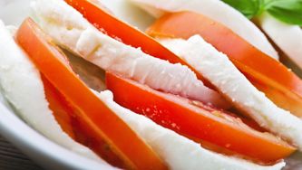 Salade de tomates au fromage de chèvre