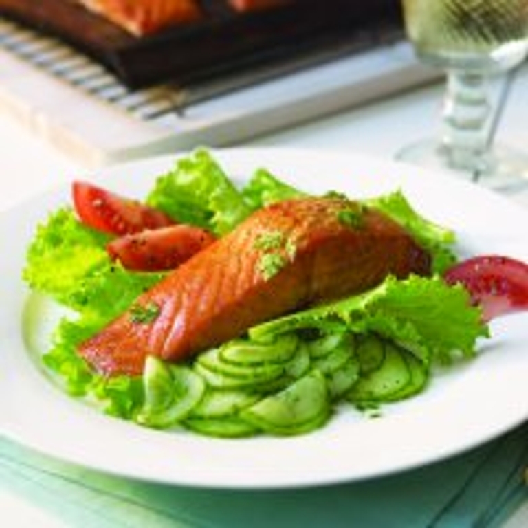 Saumon au four à la sauce aux herbes