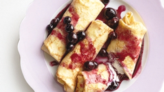 Blintz au fromage et aux bleuets