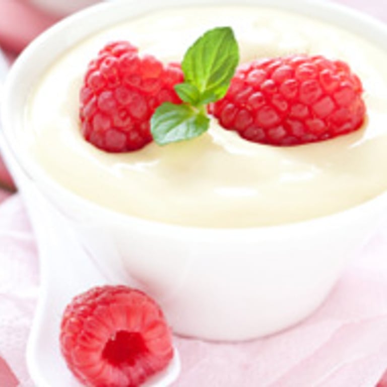 Mousse estivale au citron et petits fruits