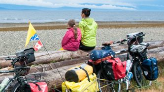 3 familles parties au bout du monde